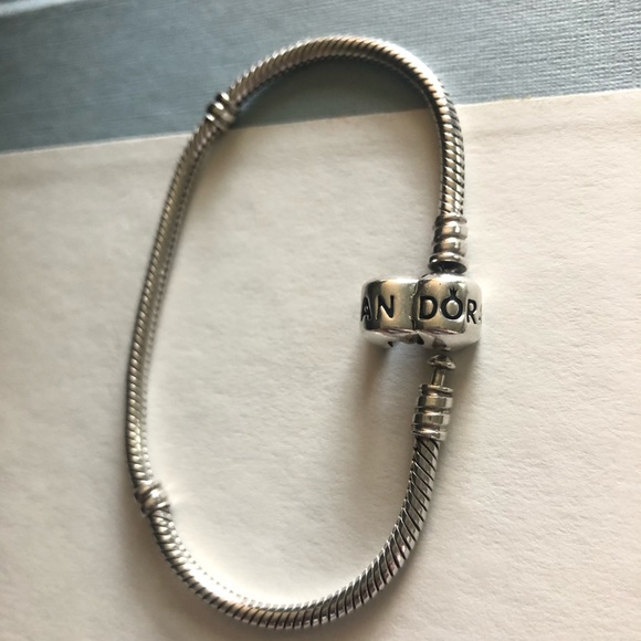 💕3/$85 PANDORA MOMENTS SNAKE CHAIN BRACELET 7.1” - Picture 6 of 10